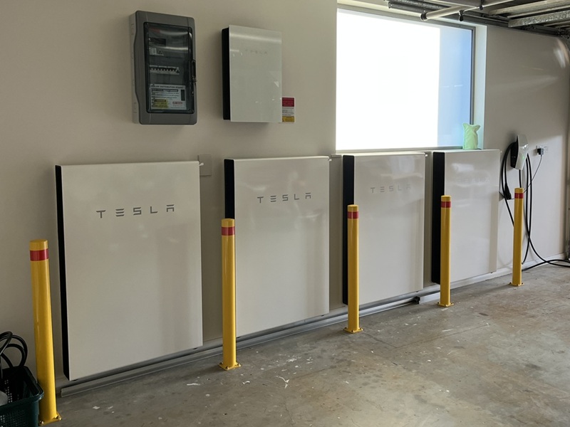 What Size Solar Battery Do I Need? Multiple Tesla Powerwall batteries installed for a Sydney property
