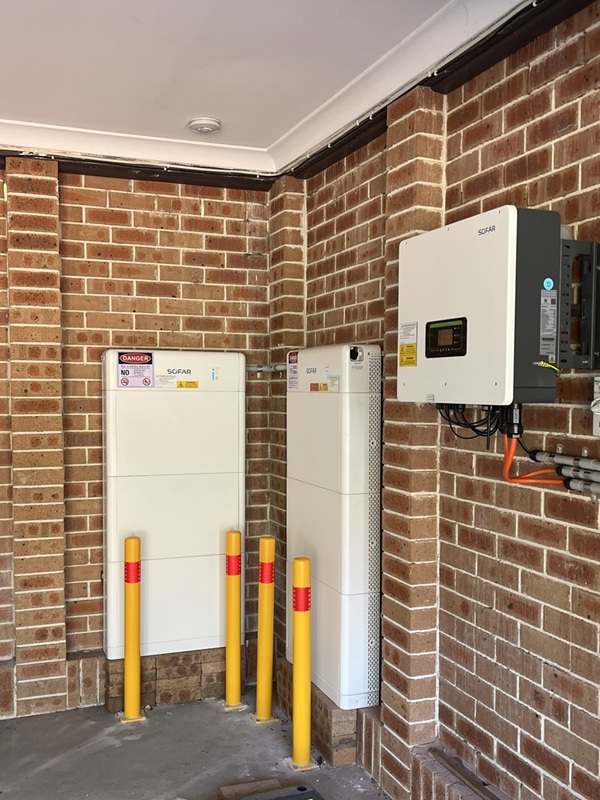 solar battery 600x800